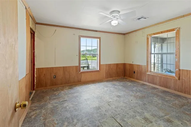 $135,000 | 103 Houssiere Lane, Jennings, LA 70546