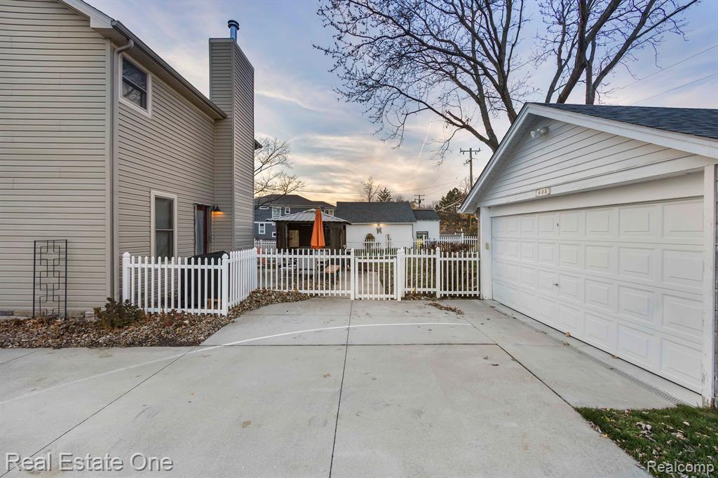 603 Parkdale Avenue Rochester, MI 48307 - Photo 5 of 43