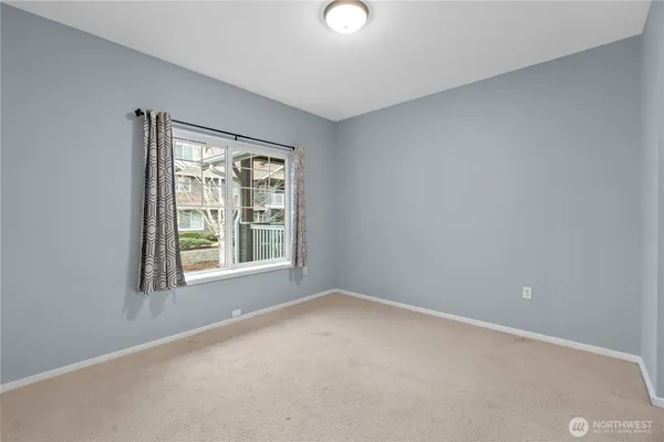 $299,000 | 10800 Southeast 17th Circle, Unit B18, Vancouver, WA 98664