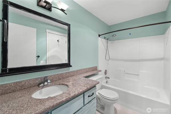 $299,000 | 10800 Southeast 17th Circle, Unit B18, Vancouver, WA 98664