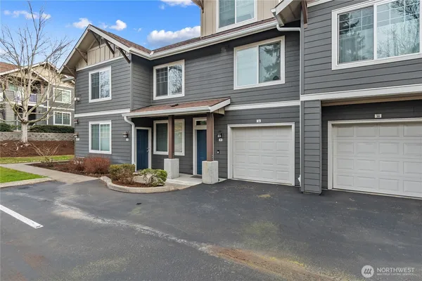 $299,000 | 10800 Southeast 17th Circle, Unit B18, Vancouver, WA 98664