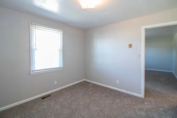 $780 | 811 Golf View Place, Unit D, Clarksville, TN 37043