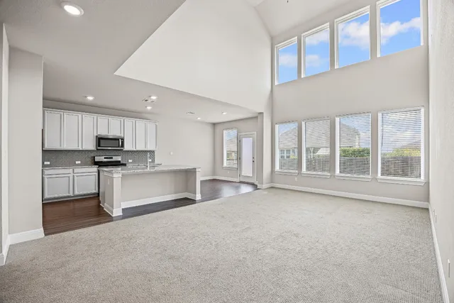 $3,100 | 187 Glass Mountain Way, Dripping Springs, TX 78620