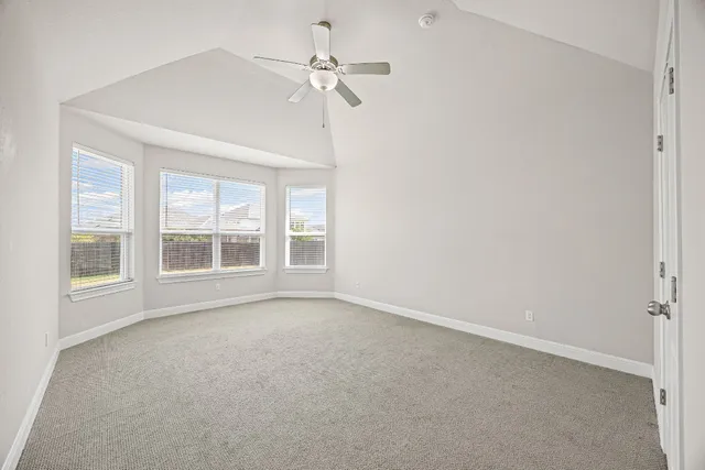 $3,100 | 187 Glass Mountain Way, Dripping Springs, TX 78620