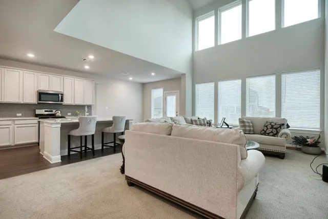 $3,100 | 187 Glass Mountain Way, Dripping Springs, TX 78620