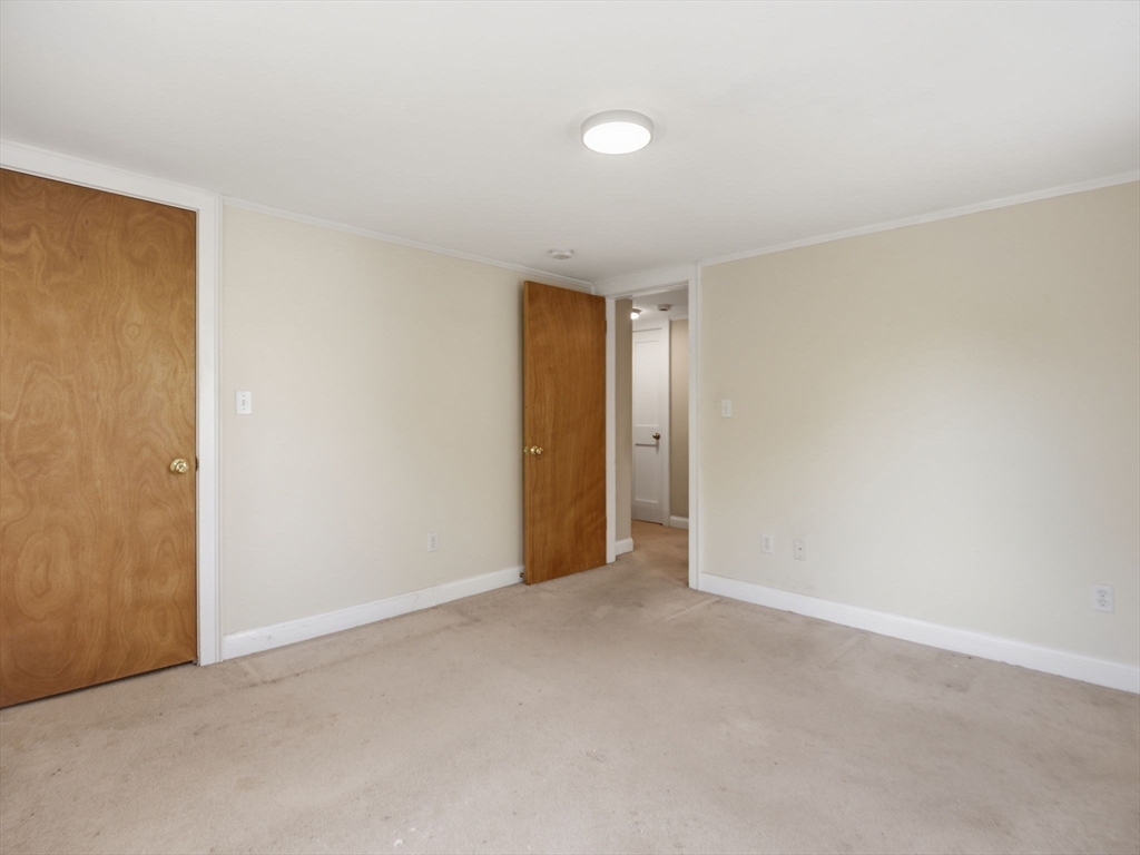 24 R High Street, Unit 1 Rockport, MA 01966 - Photo 17 of 37 Gallery Image 17