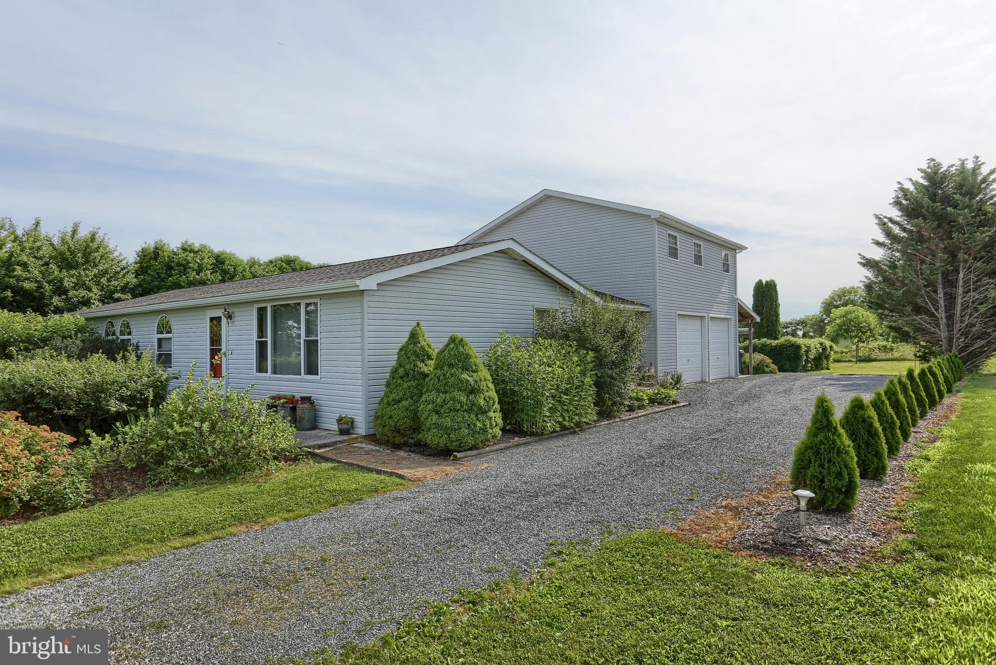 39 Blue Pond Road Newville, PA 17241 - Photo 1 of 52 Gallery Image 1