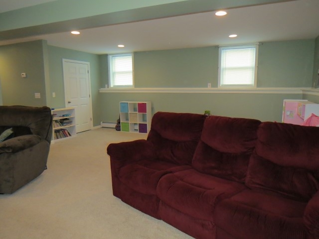 9 Garvin Road Derry, NH 03038 - Photo 15 of 25