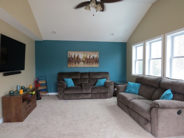 9 Garvin Road Derry, NH 03038 - Photo 8 of 25