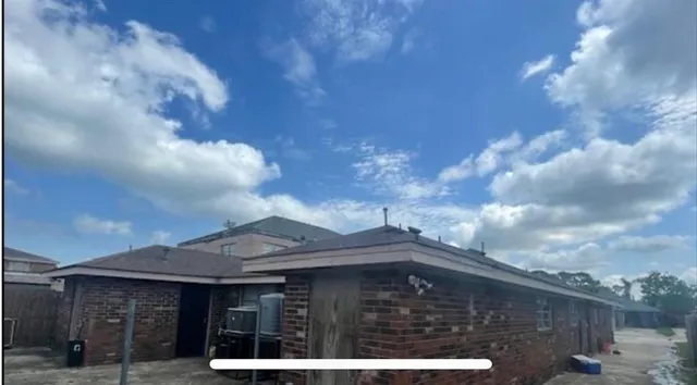 $1,100 | Undisclosed Address, New Orleans, LA 70127