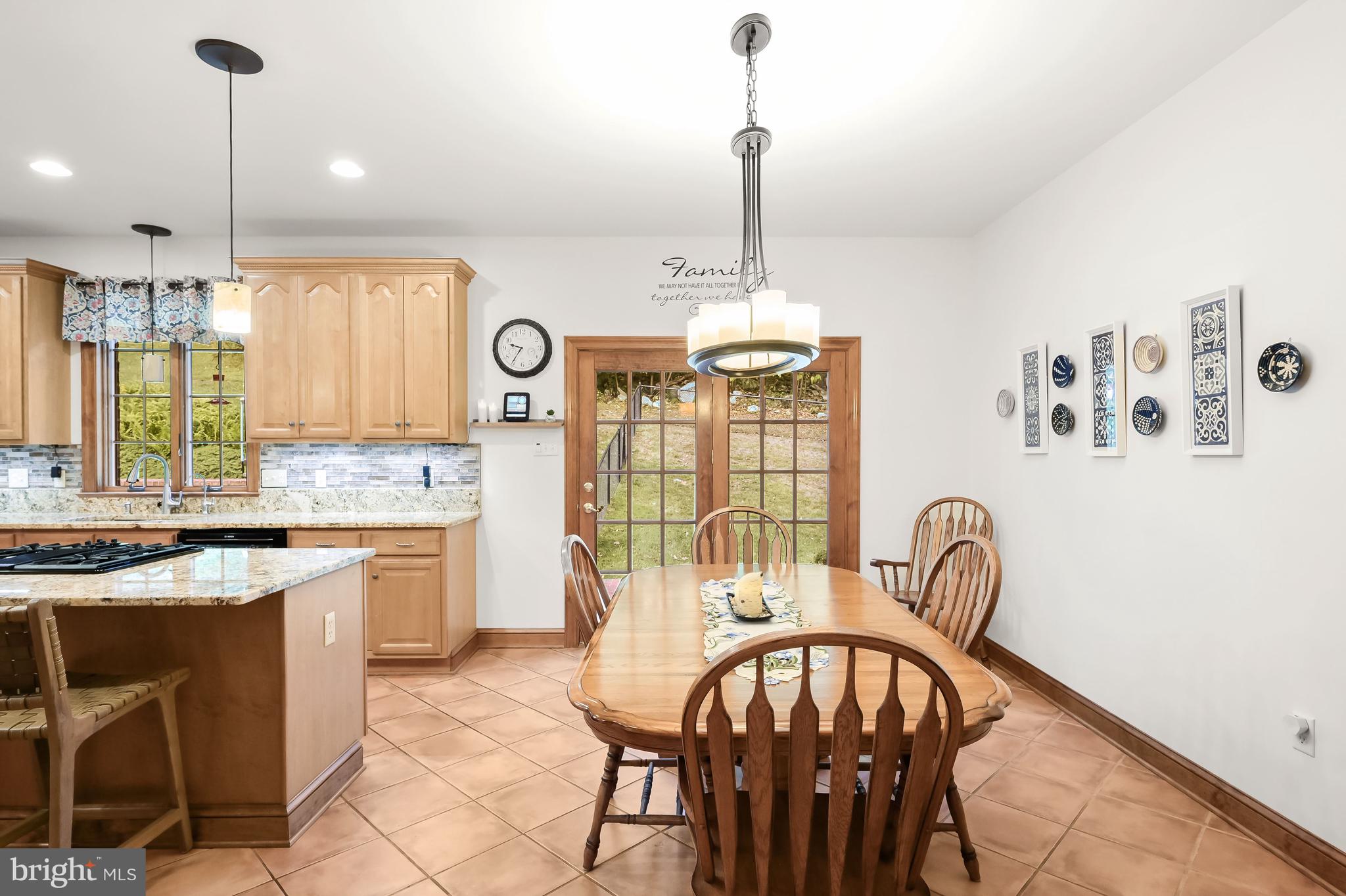 5245 Shookstown Road Frederick, MD 21702 - Photo 21 of 74 Access to Custom Patio