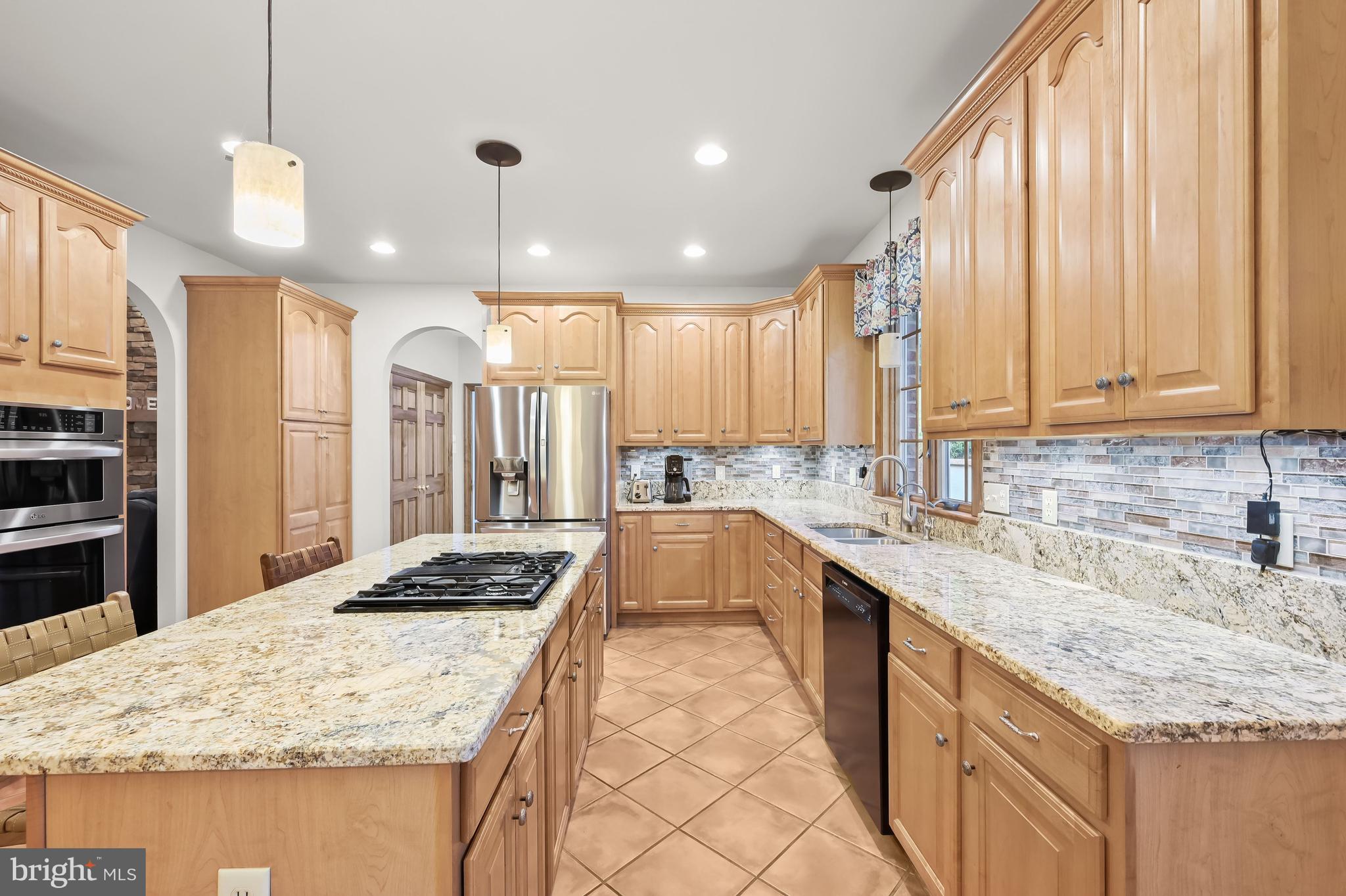 5245 Shookstown Road Frederick, MD 21702 - Photo 4 of 74 Eat-In Kitchen | Center Island