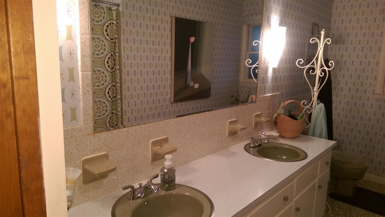 1206 Pinehurst Road Staunton, VA 24401 - Photo 16 of 17 Gallery Image 16