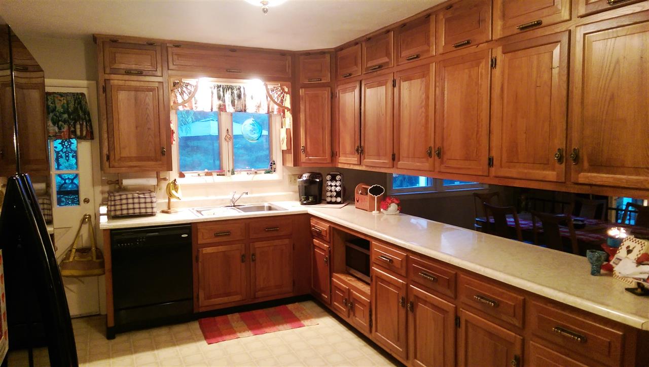 1206 Pinehurst Road Staunton, VA 24401 - Photo 4 of 17 Gallery Image 4