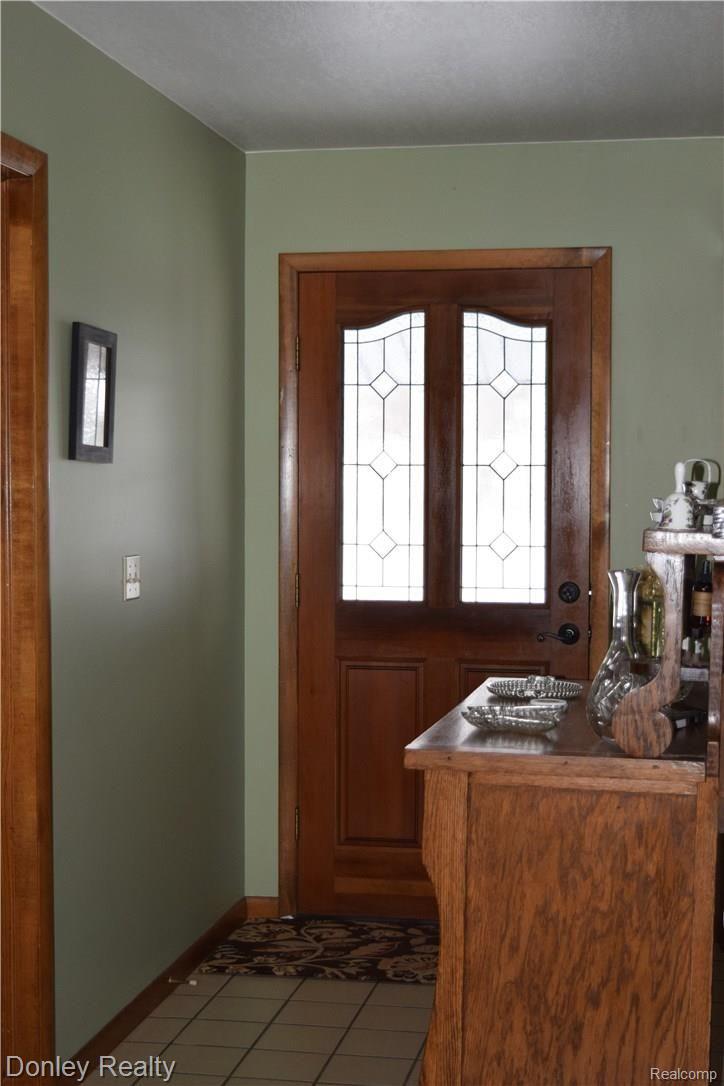 6731 West Marlette Road Marlette, MI 48453 - Photo 5 of 34 DSC_6115.JPG