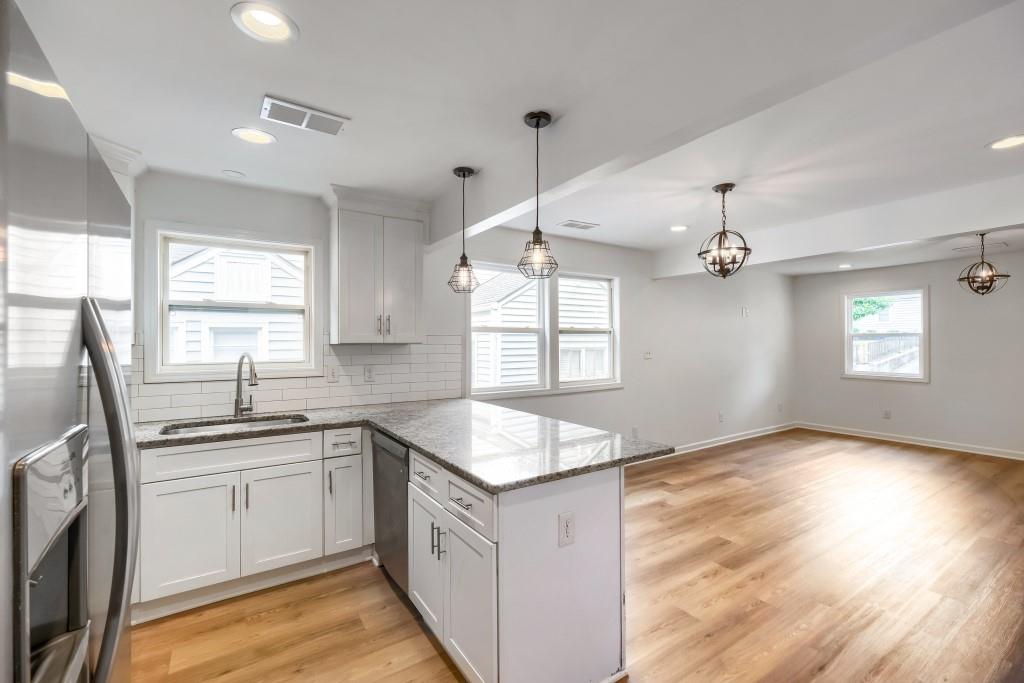 195 Rosser Street Southwest Atlanta, GA 30314 - Photo 11 of 30