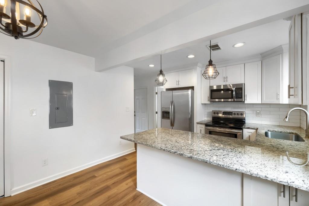 195 Rosser Street Southwest Atlanta, GA 30314 - Photo 10 of 30