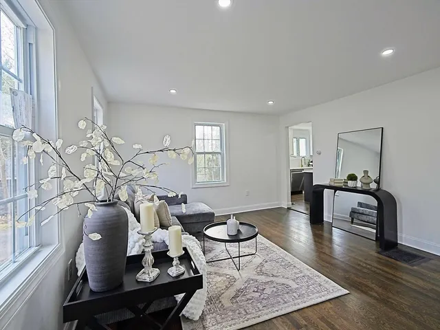 $814,900 | 59 Turnpike Street, Canton, MA 02021