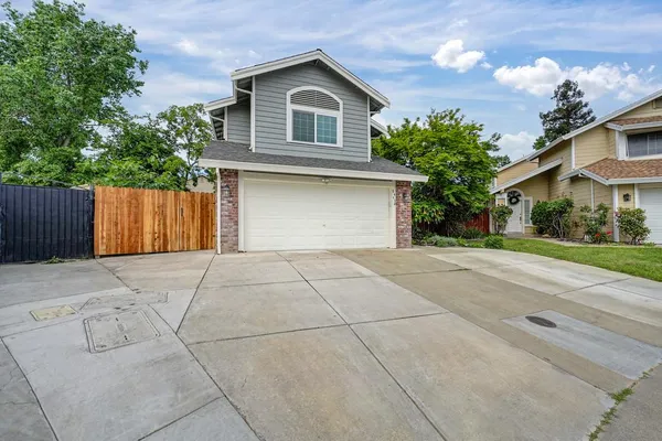 $545,000 | 8443 Lost River Court, Antelope, CA 95843