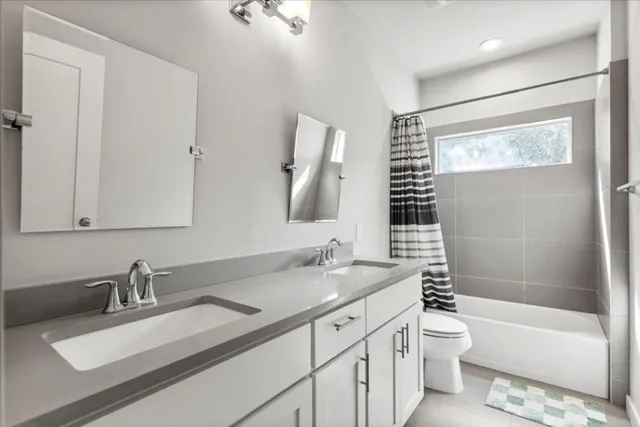 $519,000 | 15202 Cavalier Canyon Drive, Lakeway, TX 78734