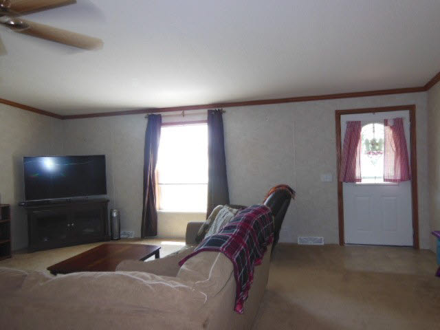905 Sunset Road Southwest Clay City, IL 62824 - Photo 2 of 26 Gallery Image 2