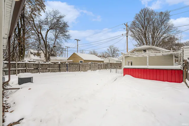 $129,000 | 1339 East Bowman Street, South Bend, IN 46613