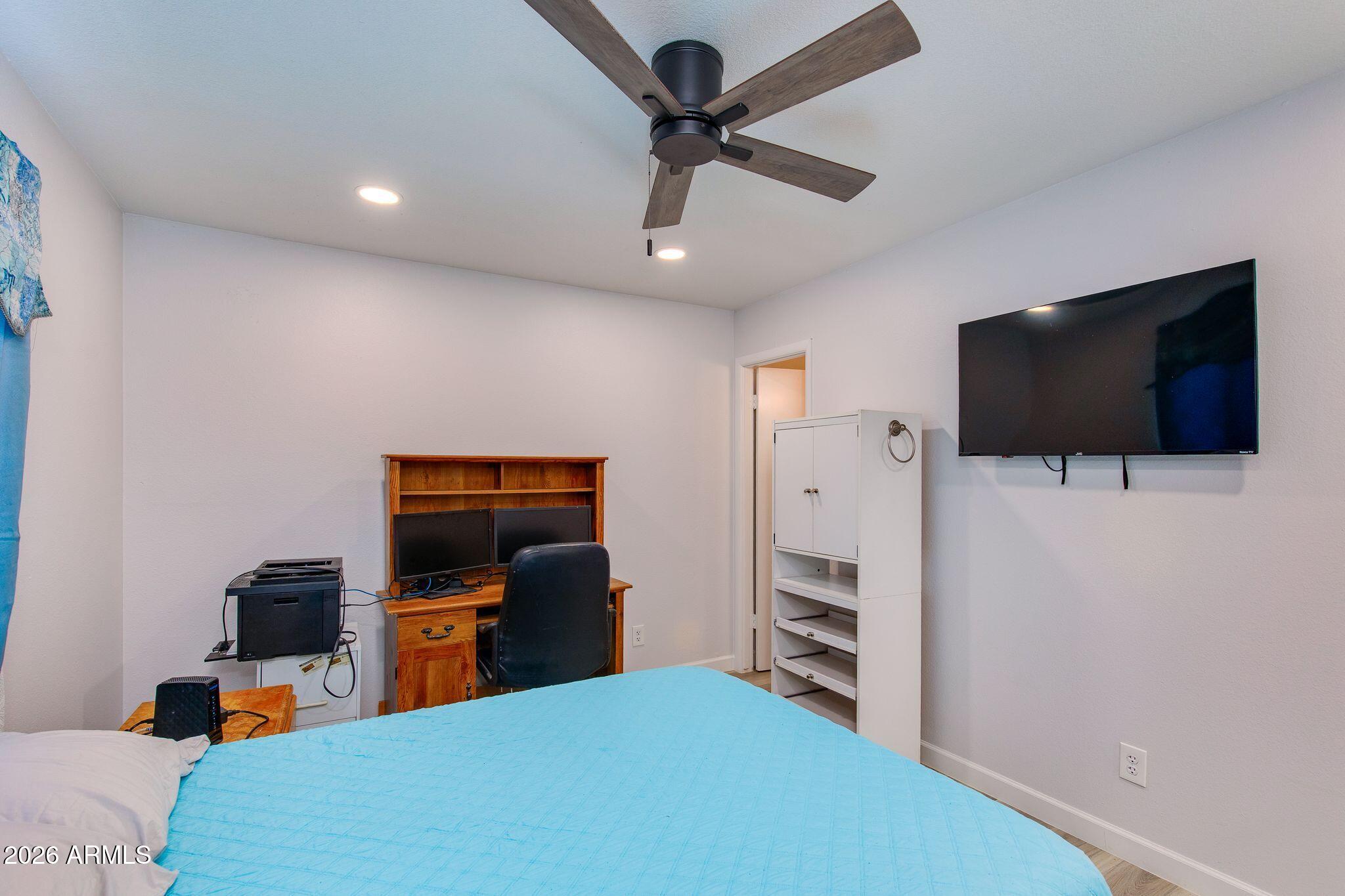 4641 East Roeser Road Phoenix, AZ 85040 - Photo 21 of 38