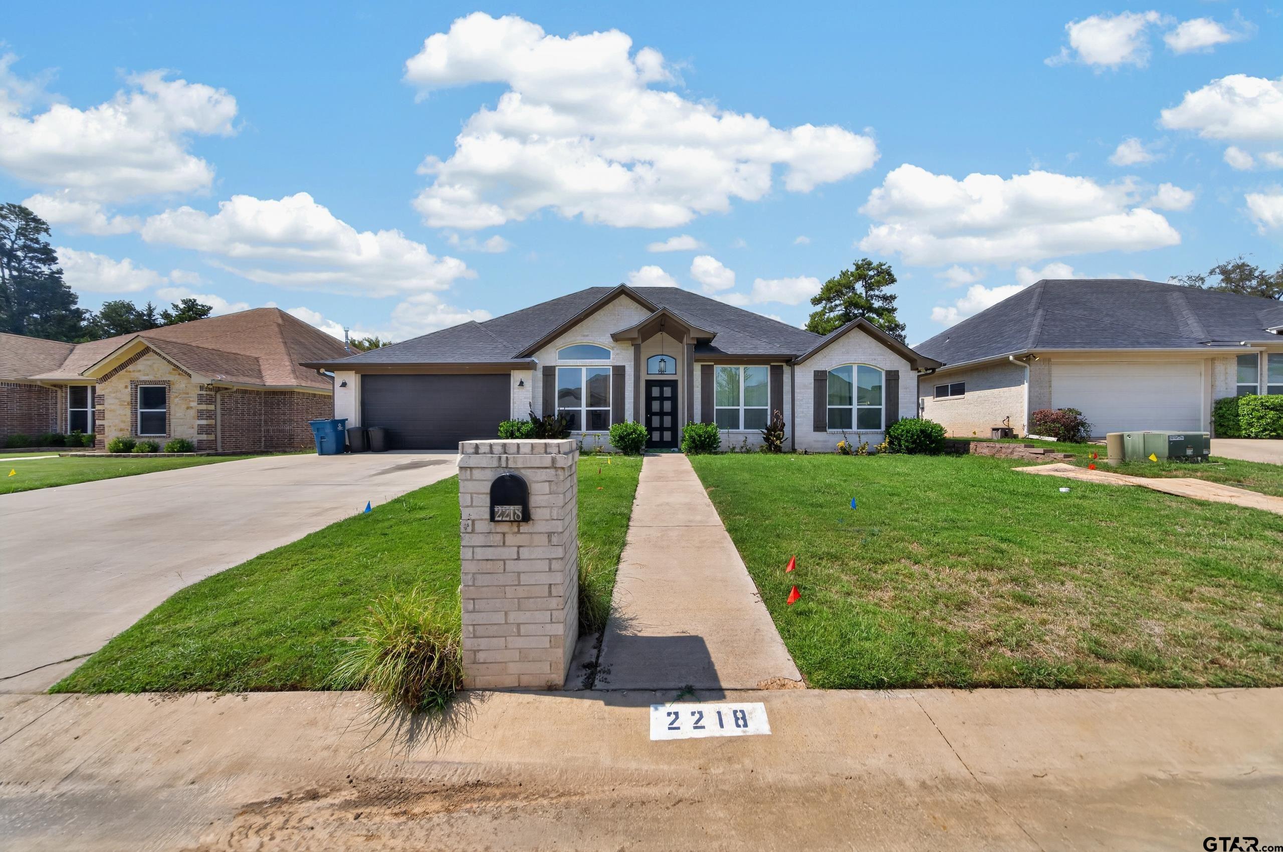 2218 Rana Flint, TX 75762 - Photo 2 of 46 Gallery Image 2