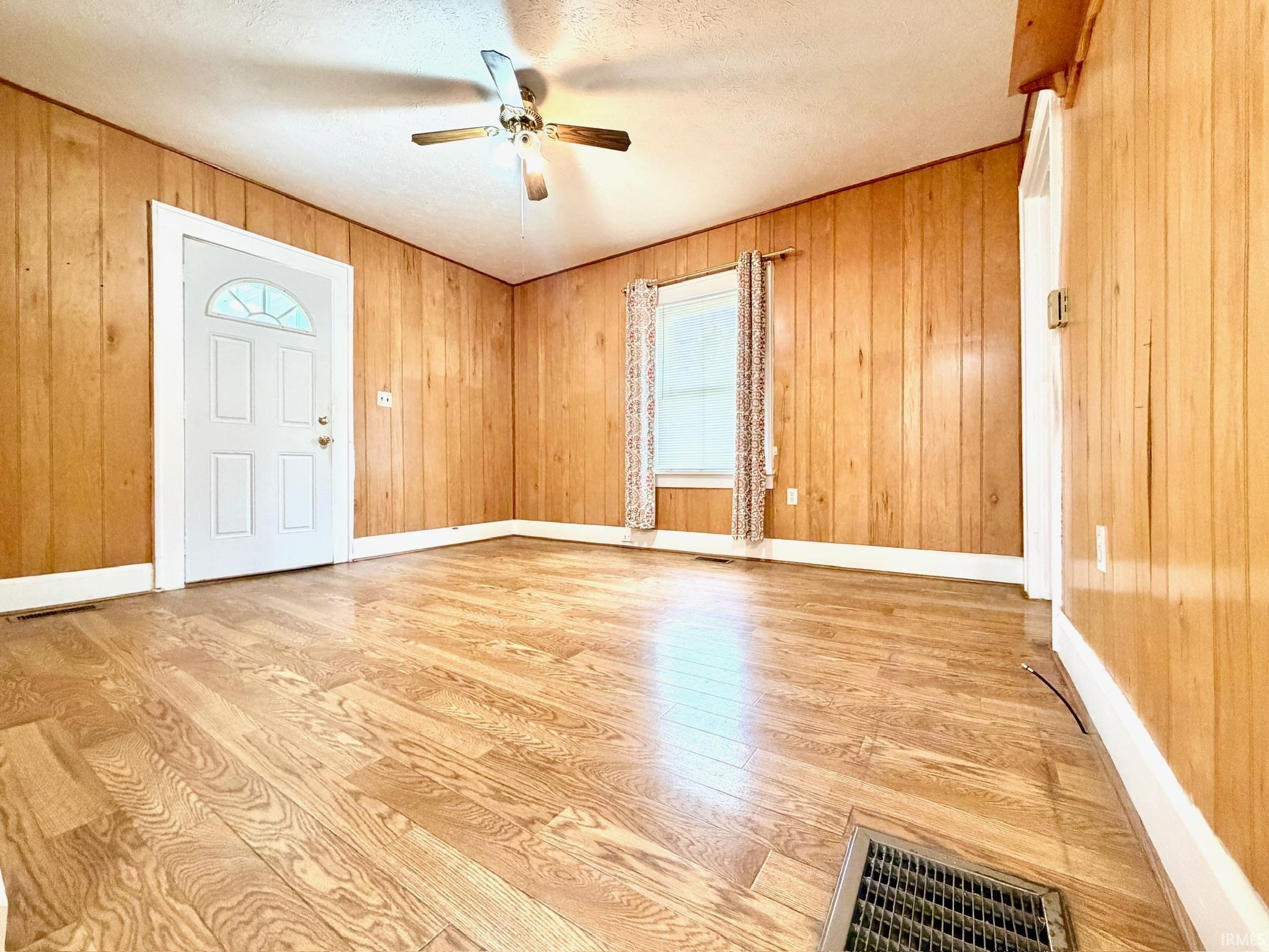 1026 Q Street Bedford, IN 47421 - Photo 10 of 27