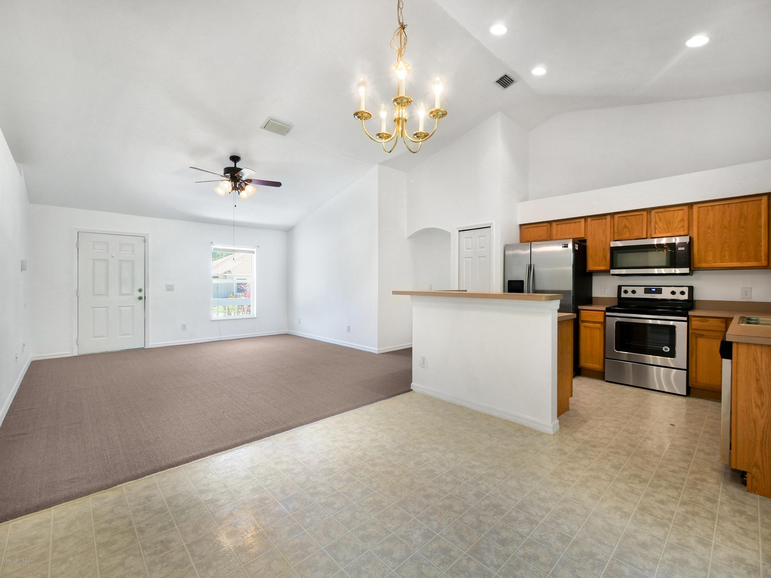 2963 Fears Road Southeast Palm Bay, FL 32909 - Photo 4 of 23 2963-fears-014