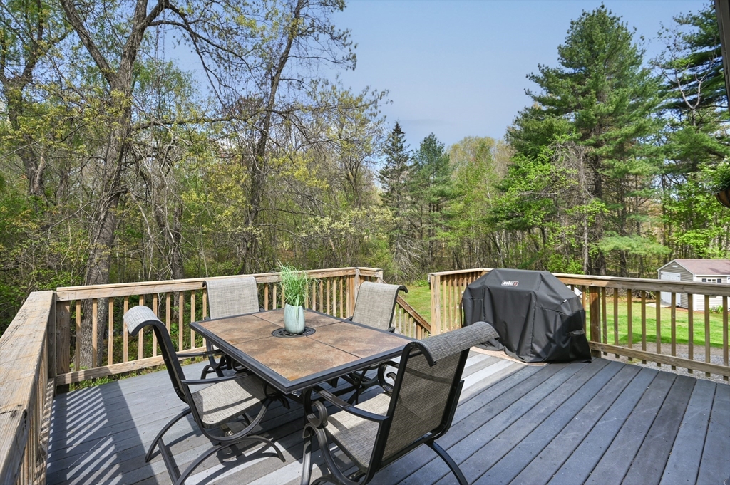 26 Hillview Road North Reading, MA 01864 - Photo 31 of 39 Gallery Image 31