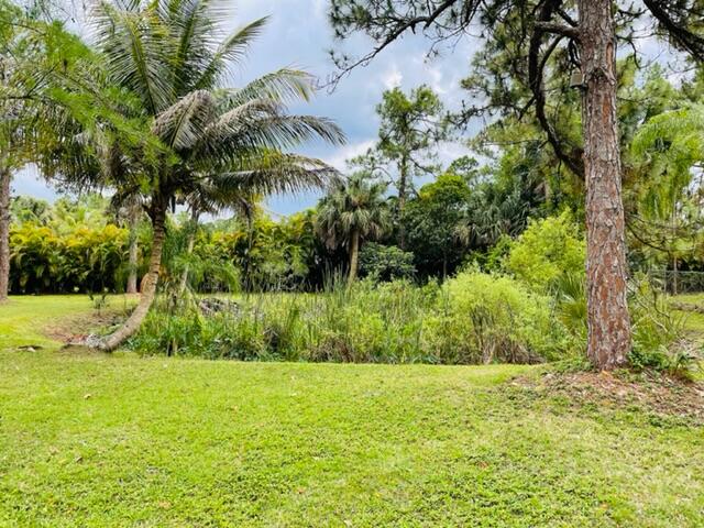 9296 166th Way North Jupiter, FL 33478 - Photo 6 of 23 IMG_4462