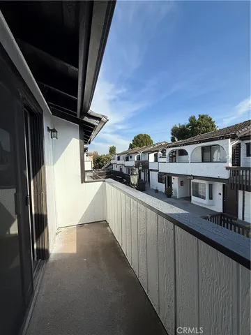 $2,895 | 5250 Colodny Drive, Unit 22, Agoura Hills, CA 91301