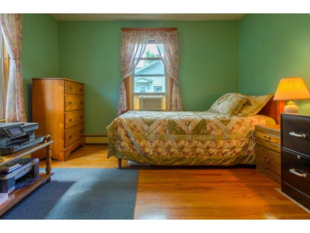 54 Washington Street Rochester, NH 03867 - Photo 18 of 22