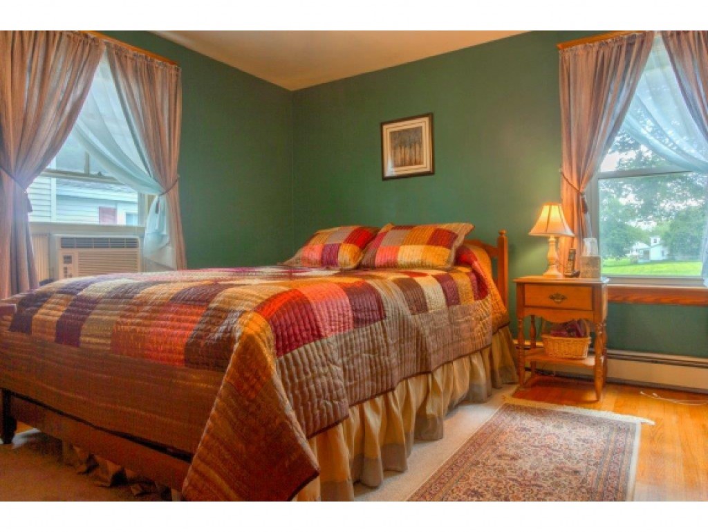54 Washington Street Rochester, NH 03867 - Photo 20 of 22