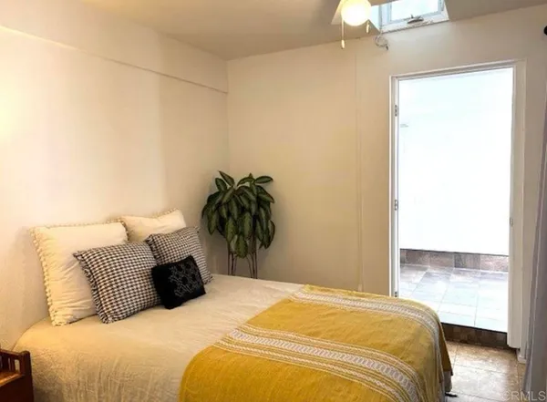 $2,200 | 705 North Ditmar Street, Unit 2, Oceanside, CA 92054