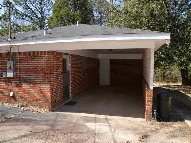 31520 Stagecoach Road Daphne, AL 36527 - Photo 13 of 17 Carport