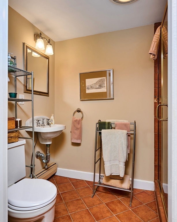 120 Hockanum Road Hadley, MA 01035 - Photo 28 of 40