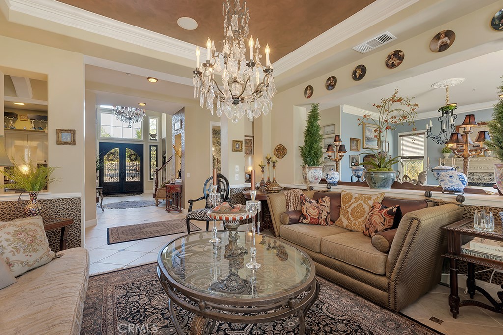 7040 Hogan Street Moorpark, CA 93021 - Photo 14 of 74