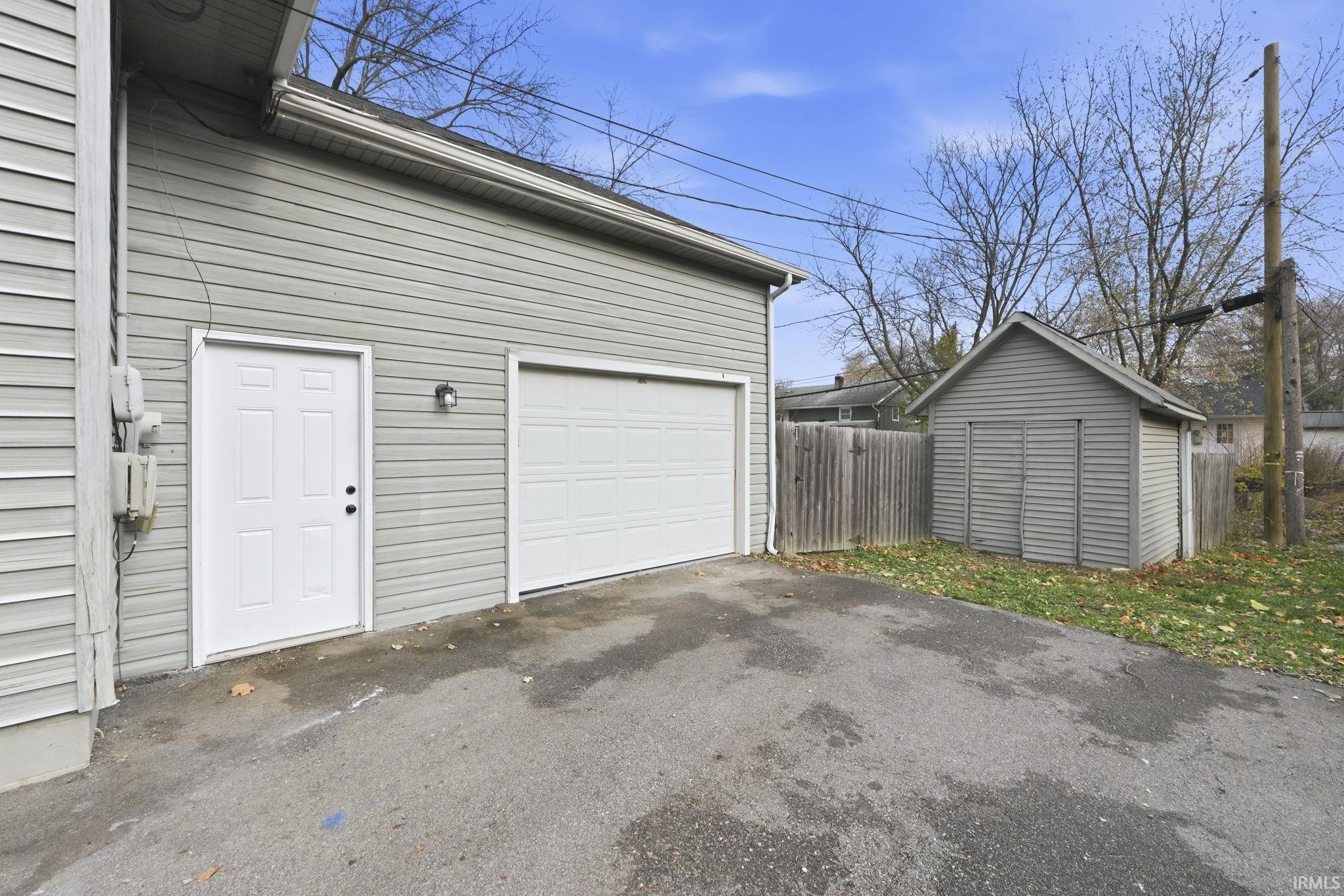 517 Springbrook Road Fort Wayne, IN 46825 - Photo 13 of 22 Gallery Image 13