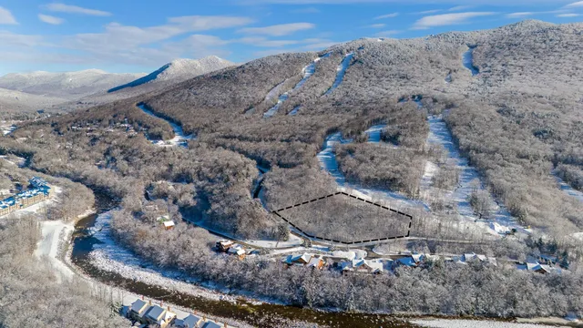 $2,345,000 | 8 A Firelight Lane, Unit 8A, Lincoln, NH 03251