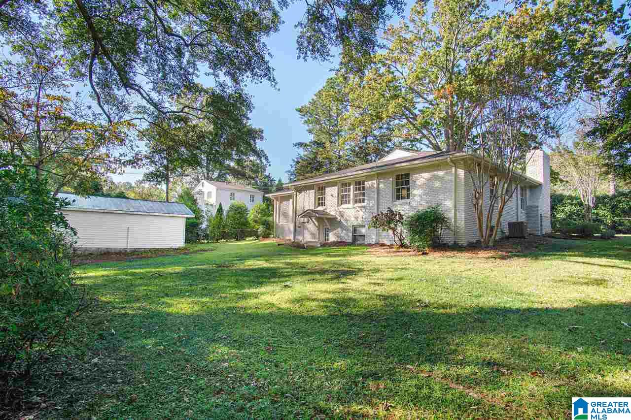 2945 Green Valley Road Birmingham, AL 35243 - Photo 7 of 28