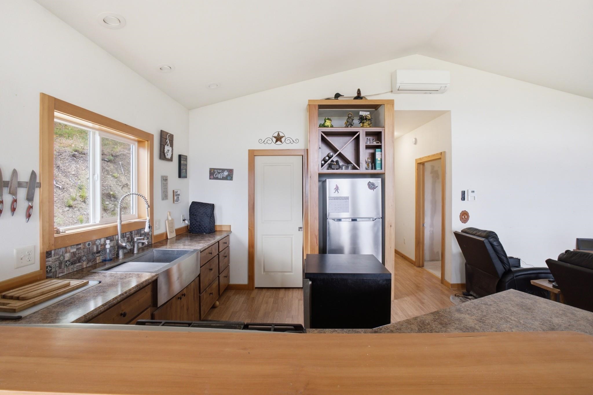 292 Knob Hl E Road Republic, WA 99166 - Photo 8 of 24