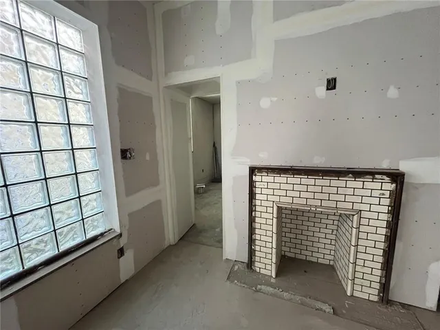 an empty room with windows