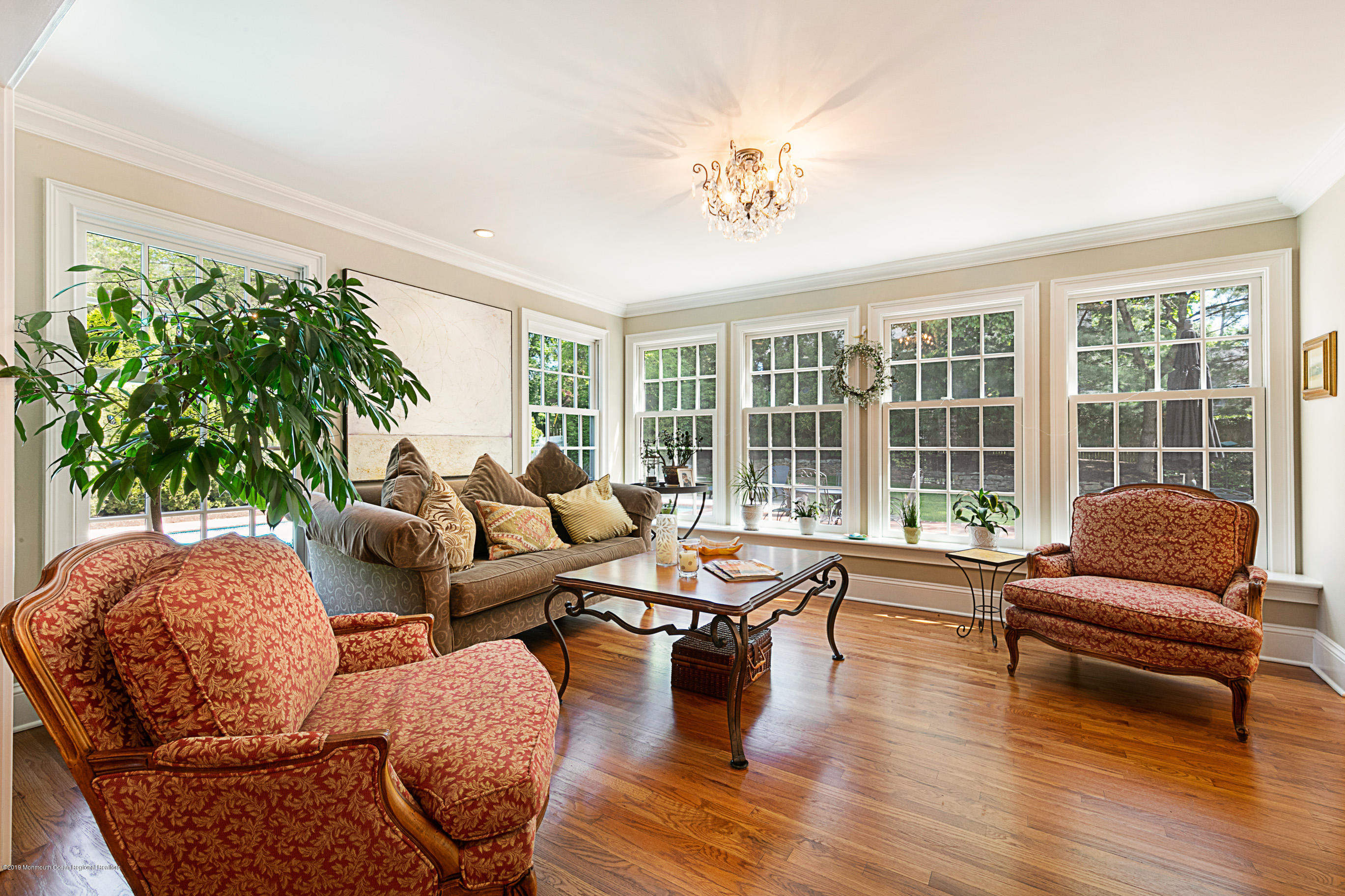 40 Pine Cove Road Fair Haven, NJ 07704 - Photo 15 of 44 Living Room