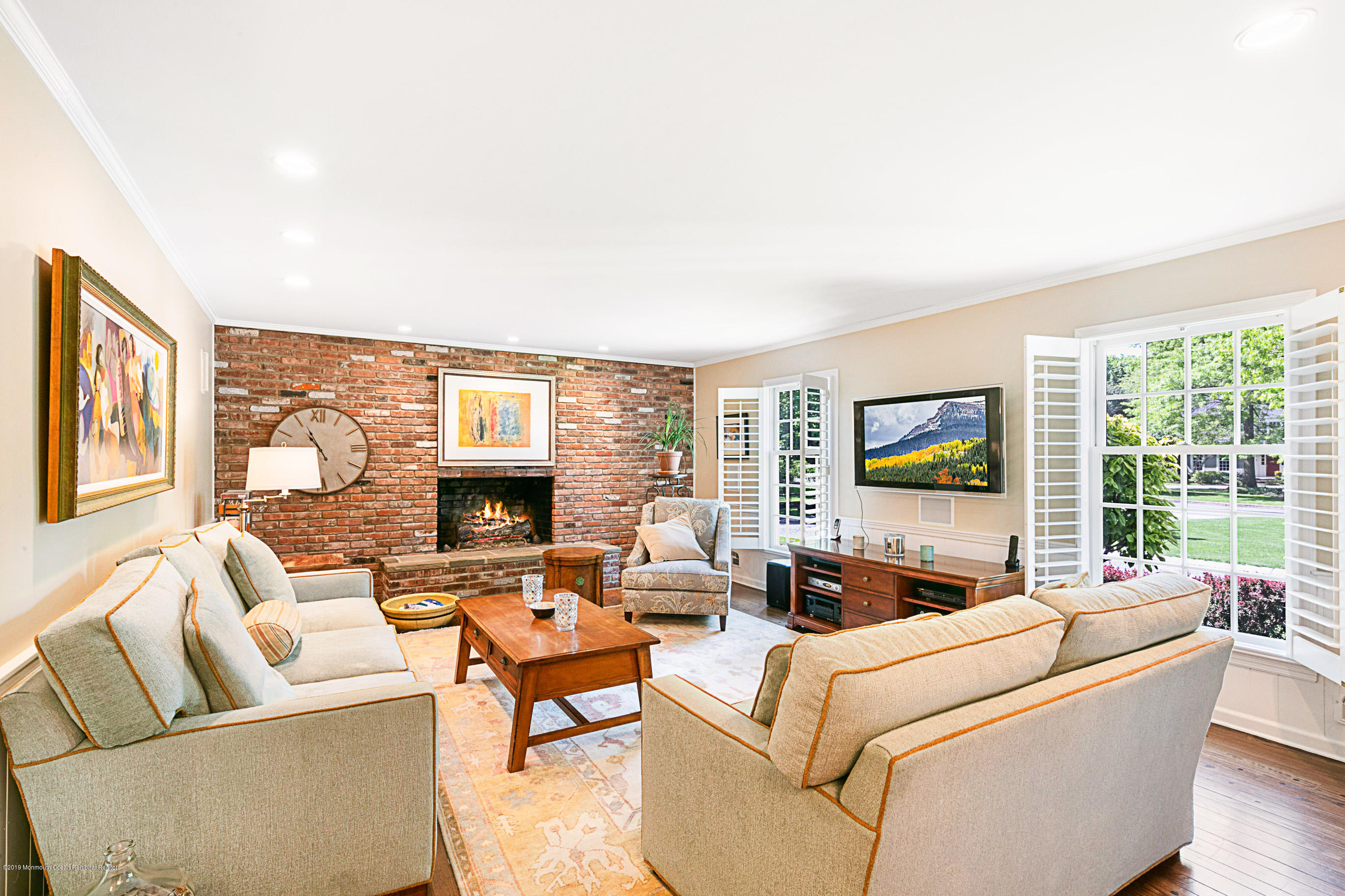 40 Pine Cove Road Fair Haven, NJ 07704 - Photo 19 of 44 Family Room