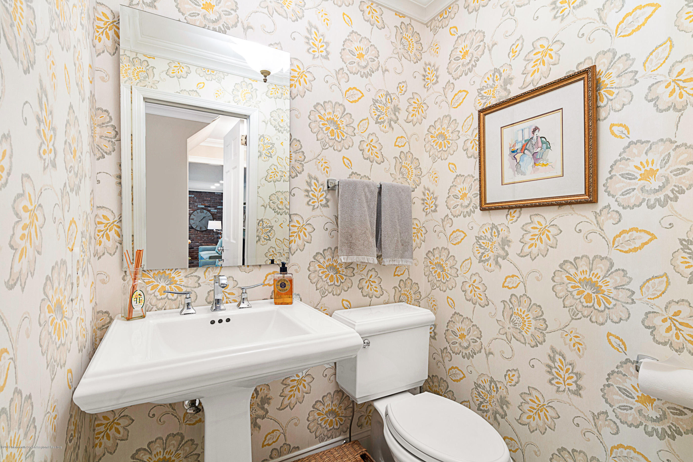 40 Pine Cove Road Fair Haven, NJ 07704 - Photo 21 of 44 Powder Room