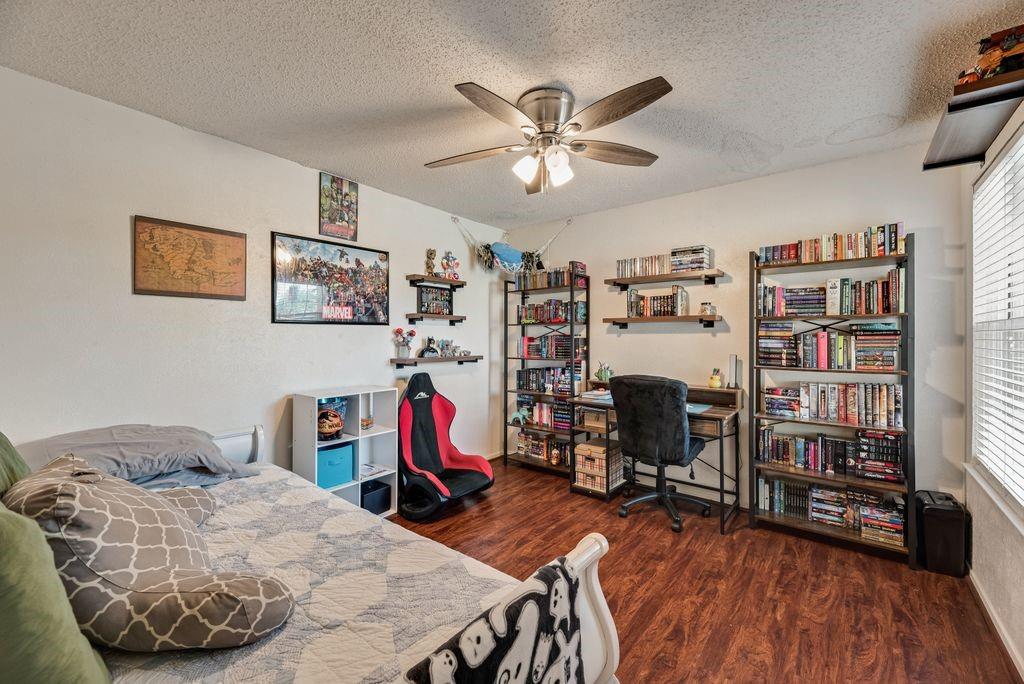 4273 Madera Road, Unit 4 Irving, TX 75038 - Photo 15 of 18 Guest Bedroom