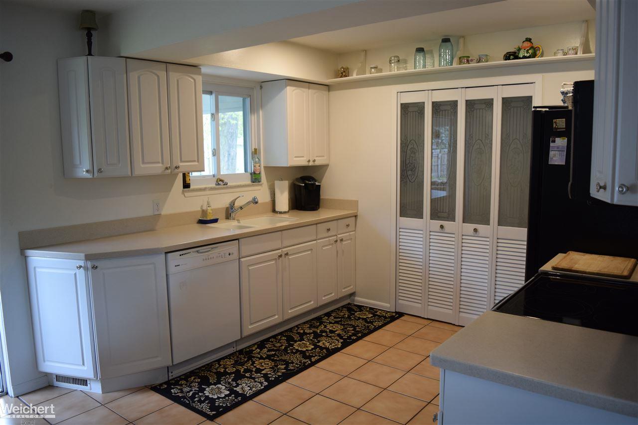 3490 Emmons Avenue Rochester Hills, MI 48307 - Photo 18 of 38