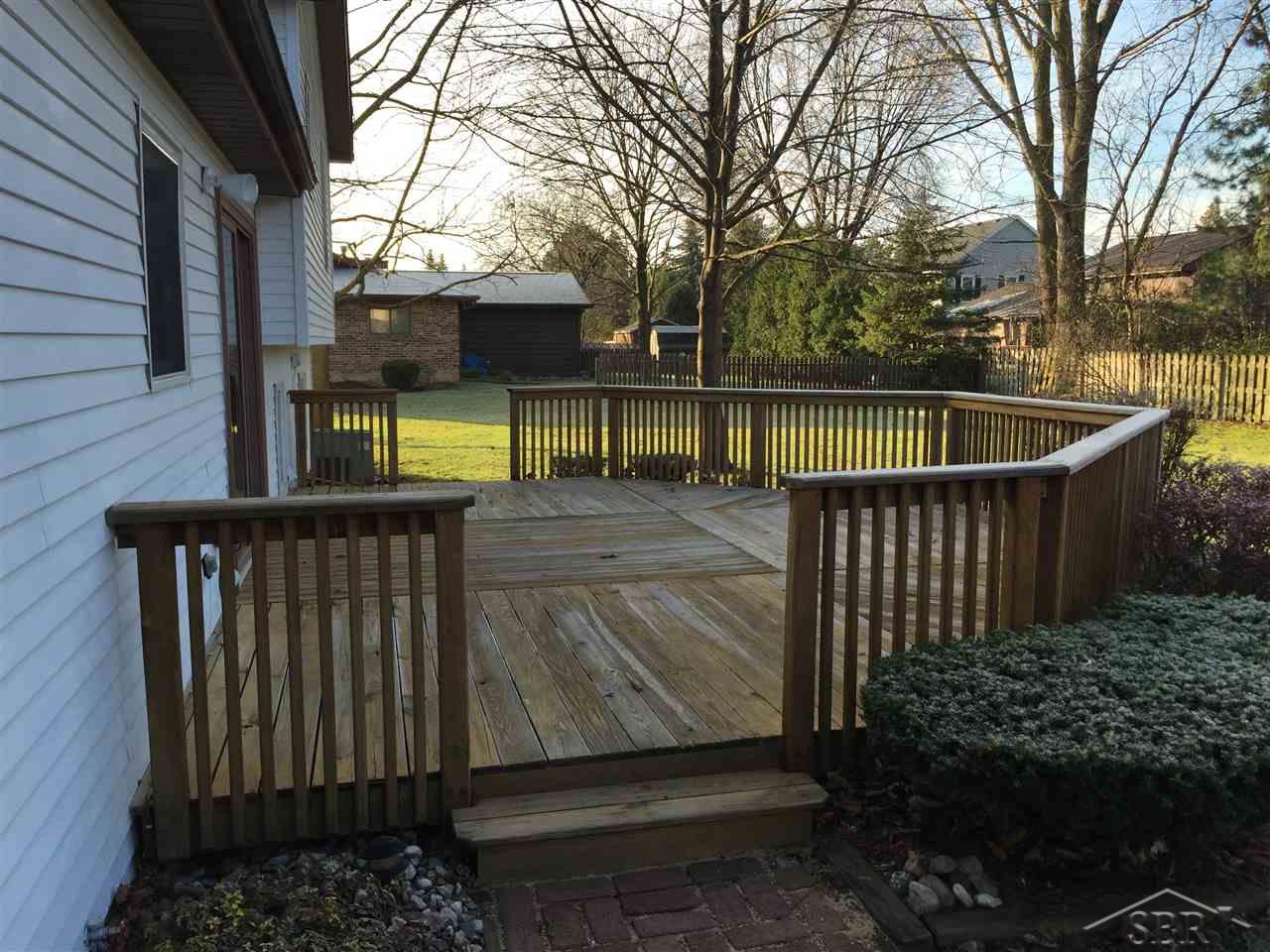 3349 Hemmeter Road Saginaw, MI 48603 - Photo 7 of 8 31272257-6.JPG
